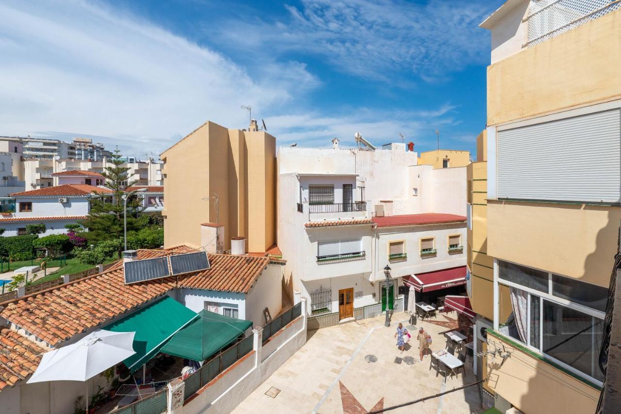 Homeforguest Bright Studio In La Carihuela Near The Beach Torremolinos Luaran gambar